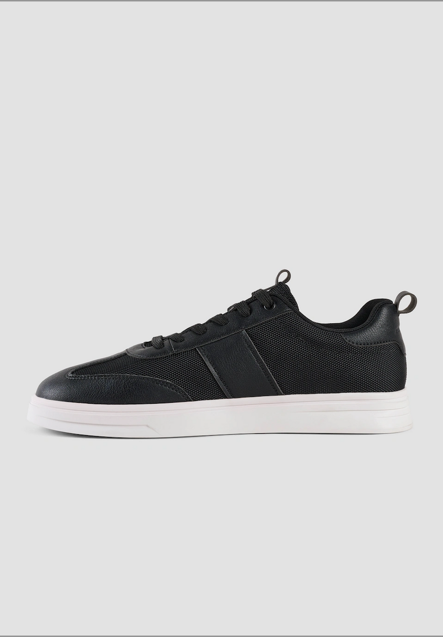 SNEAKER «DERMOT» DE POLIPIEL Y NAILON