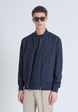 CHAQUETA REGULAR FIT DE NAILON SHIOZE CON PARCHE DE TIGRE