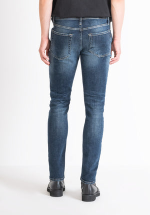 JEANS OZZY TAPERED FIT IN VINTAGE OVERDYED BLUE DENIM