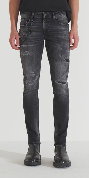 JEANS IGGY TAPERED FIT IN BLACK BLACK DENIM