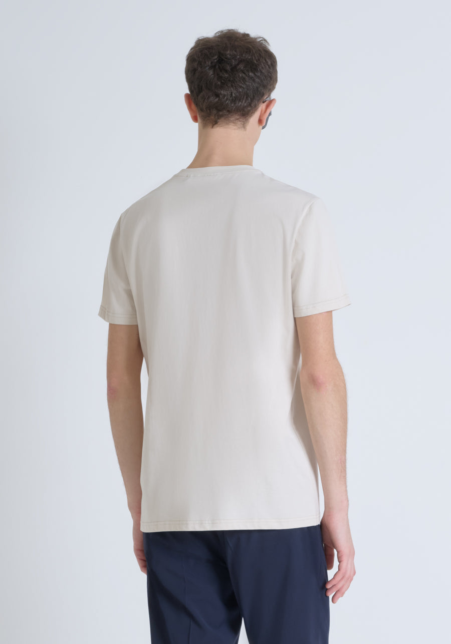 T-SHIRT REGULAR FIT DE PUNTO DE ALGODÓN 100 % CON CUELLO ACANALADO Y MONOGRAMA A JUEGO