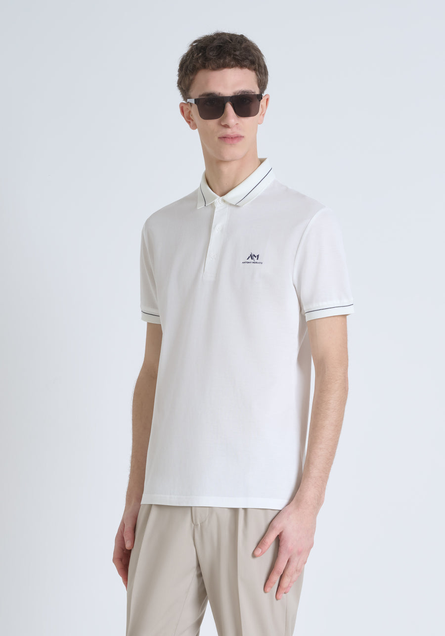 POLO REGULAR FIT DE PUNTO DE ALGODÓN CON PARCHE CON EL LOGOTIPO EN CONTRASTE