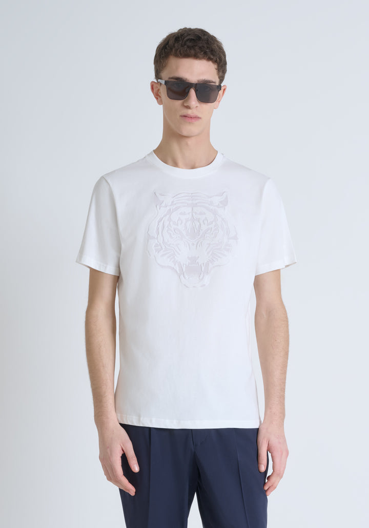 CAMISETA SLIM FIT DE PUNTO DE ALGODÓN PURO CON LOGOTIPO EN RELIEVE COLOR CREMA