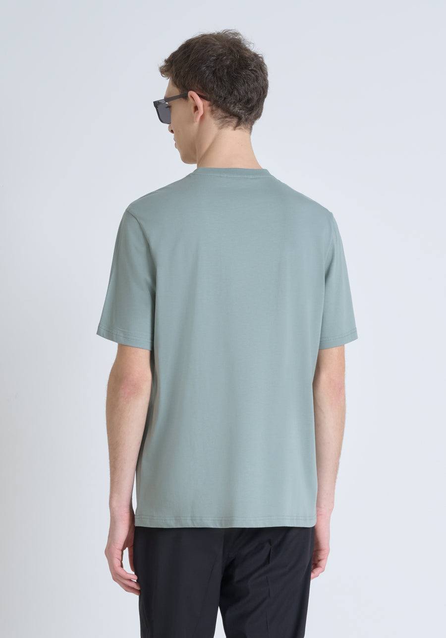T-SHIRT RELAXED FIT DE ALGODÓN CON MONOGRAMA DEL LADO DEL CORAZÓN