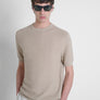 JERSEY REGULAR FIT DE ALGODÓN SUAVE CON INSIGNIA METÁLICA