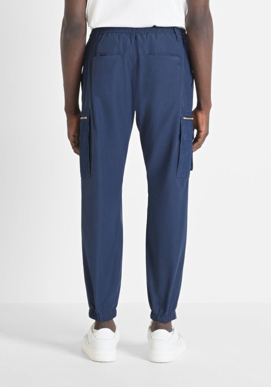 PANTALONES REGULAR FIT «LARRY» DE MEZCLA DE ALGODÓN IMPERMEABLE