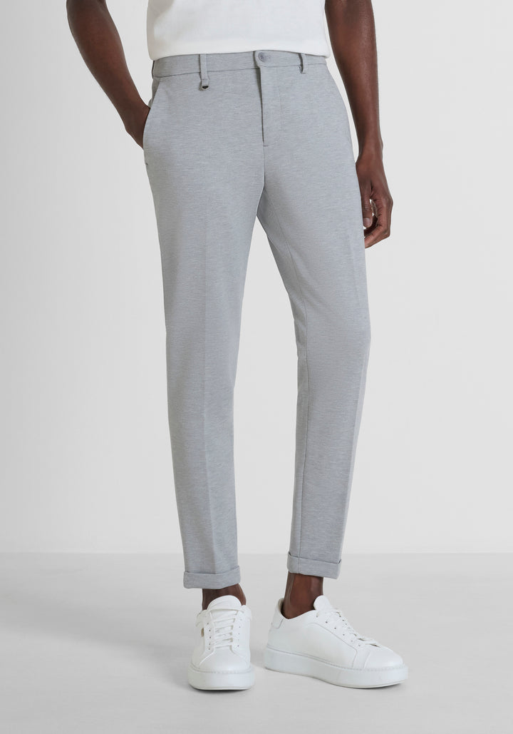 PANTALÓN SLIM FIT «BONNIE» DE MEZCLA DE VISCOSA